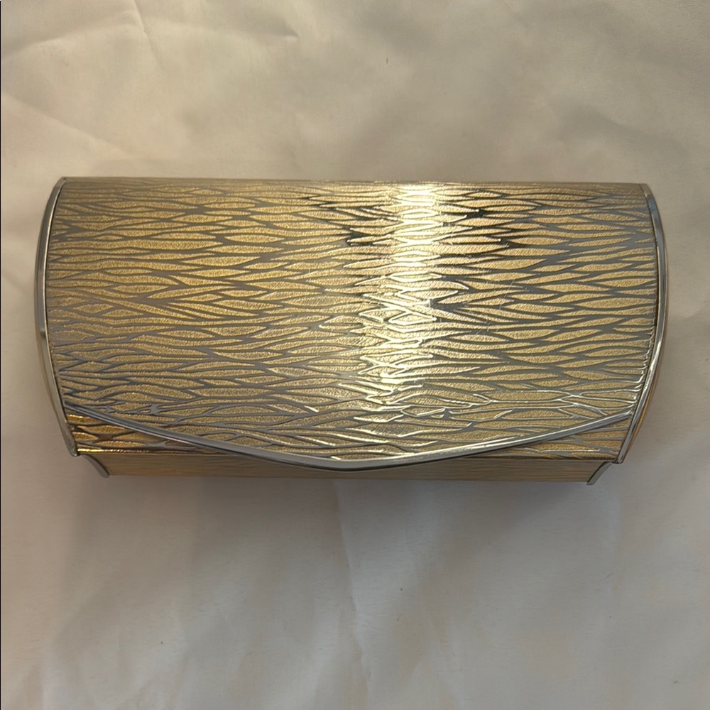 Vintage Elegant Gold and Silver Clutch